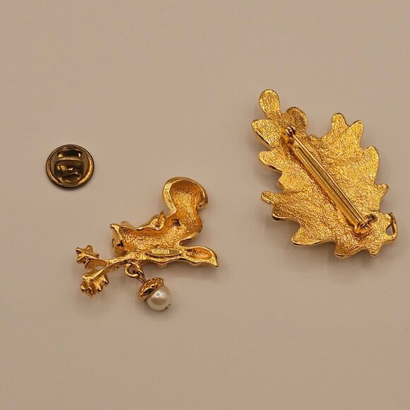 Avon GoldTone Squirrel Oak Leaf Fairy Cabin CottageCore Whimsy Fall Harvest Pins - Picture 11 of 13